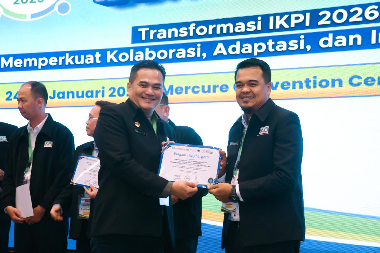 IKPI Depok mendapatkan penghargaan dari IKPI Pusat untuk kategor