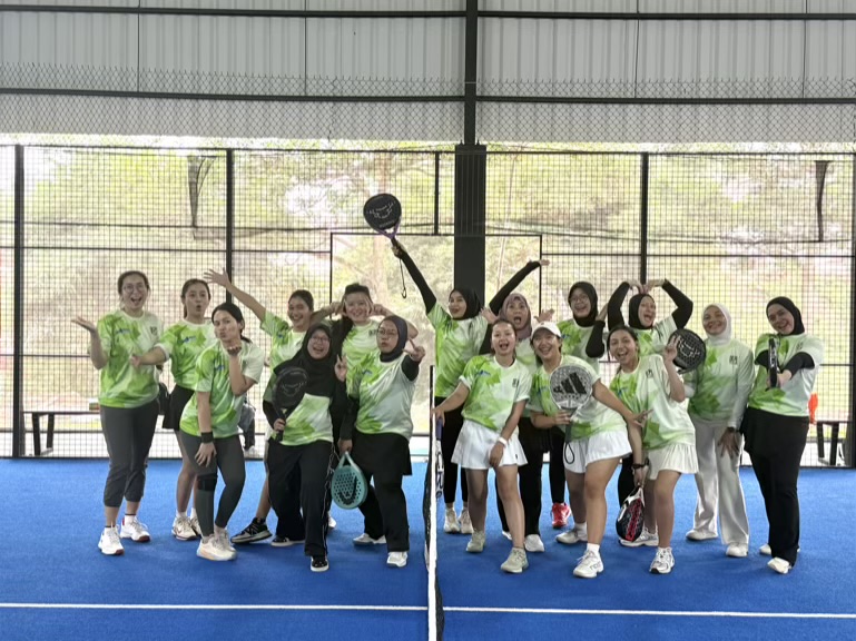 Semangat Padel Girl Bawa Kemeriahan Turnamen HUT Ke-11 IKPI Depok